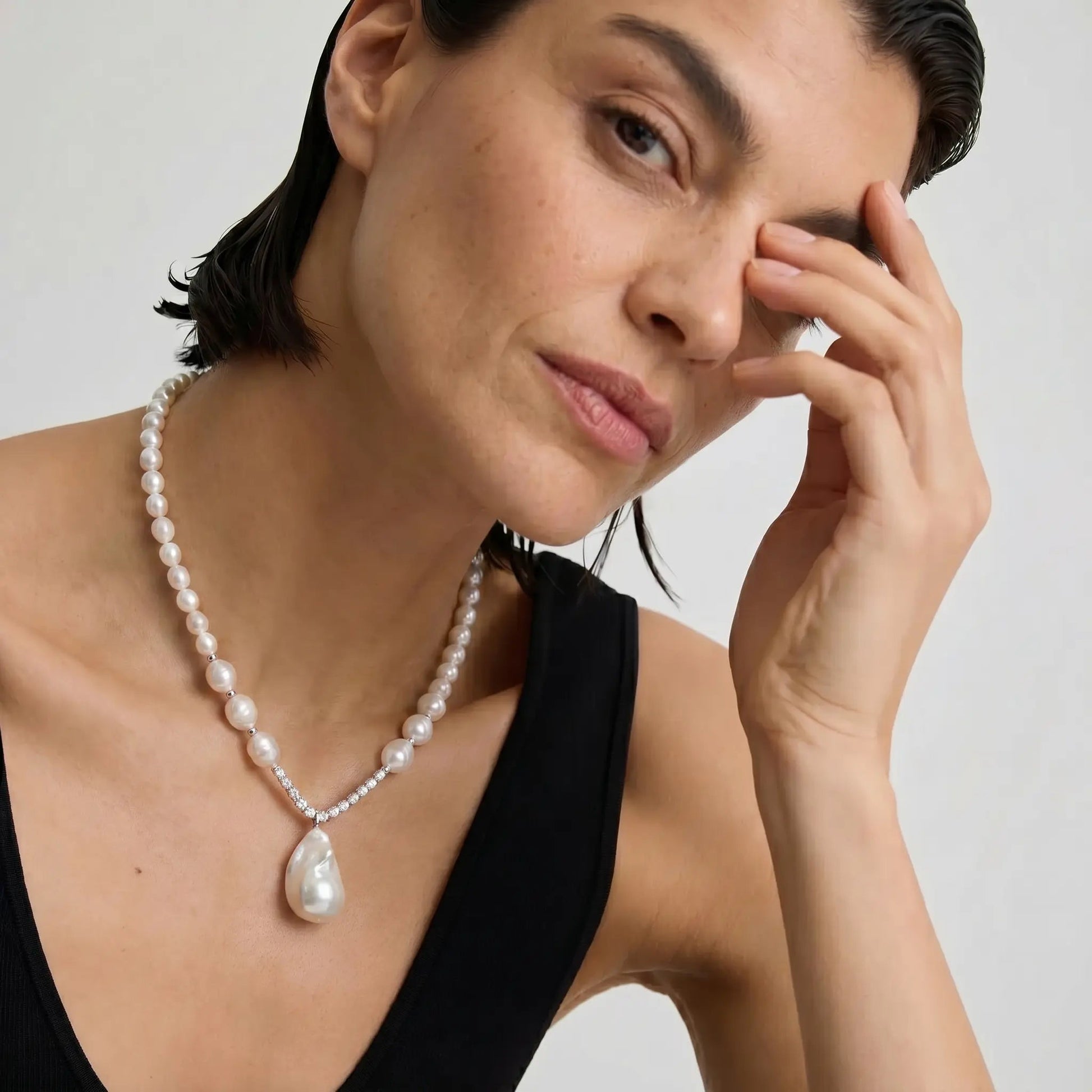 Ivory Drop Pearl Necklace - Voisson