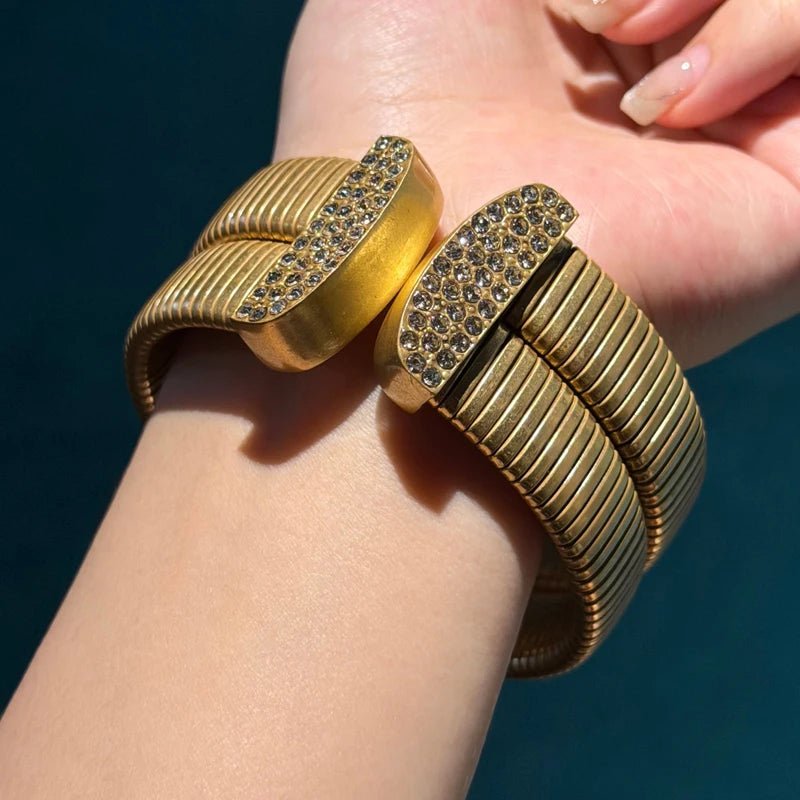 Legacy Coin Bracelet - Voisson