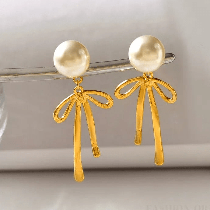 LopsidedLumina Pearl Drop Earrings - Voisson