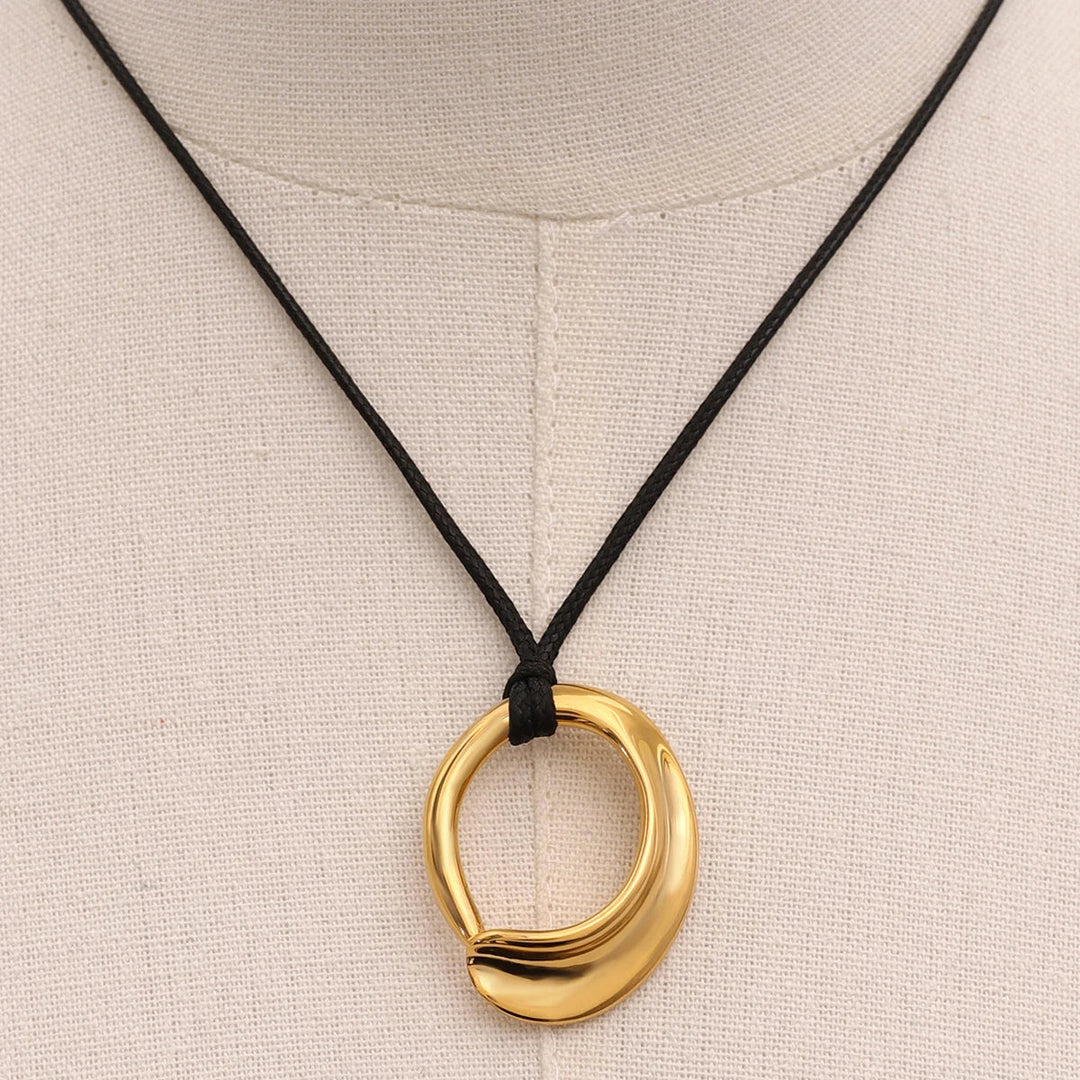 LoveCircle Irregular SS Rope Necklace - Voisson