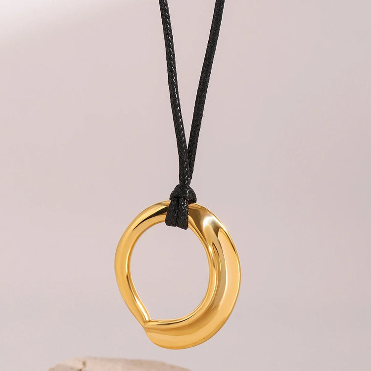 LoveCircle Irregular SS Rope Necklace - Voisson