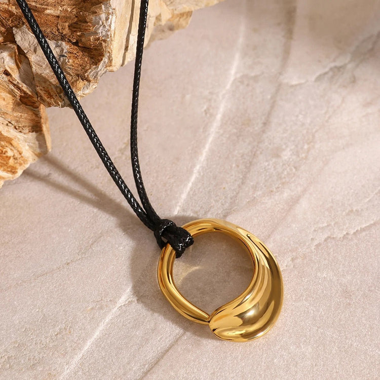 LoveCircle Irregular SS Rope Necklace - Voisson