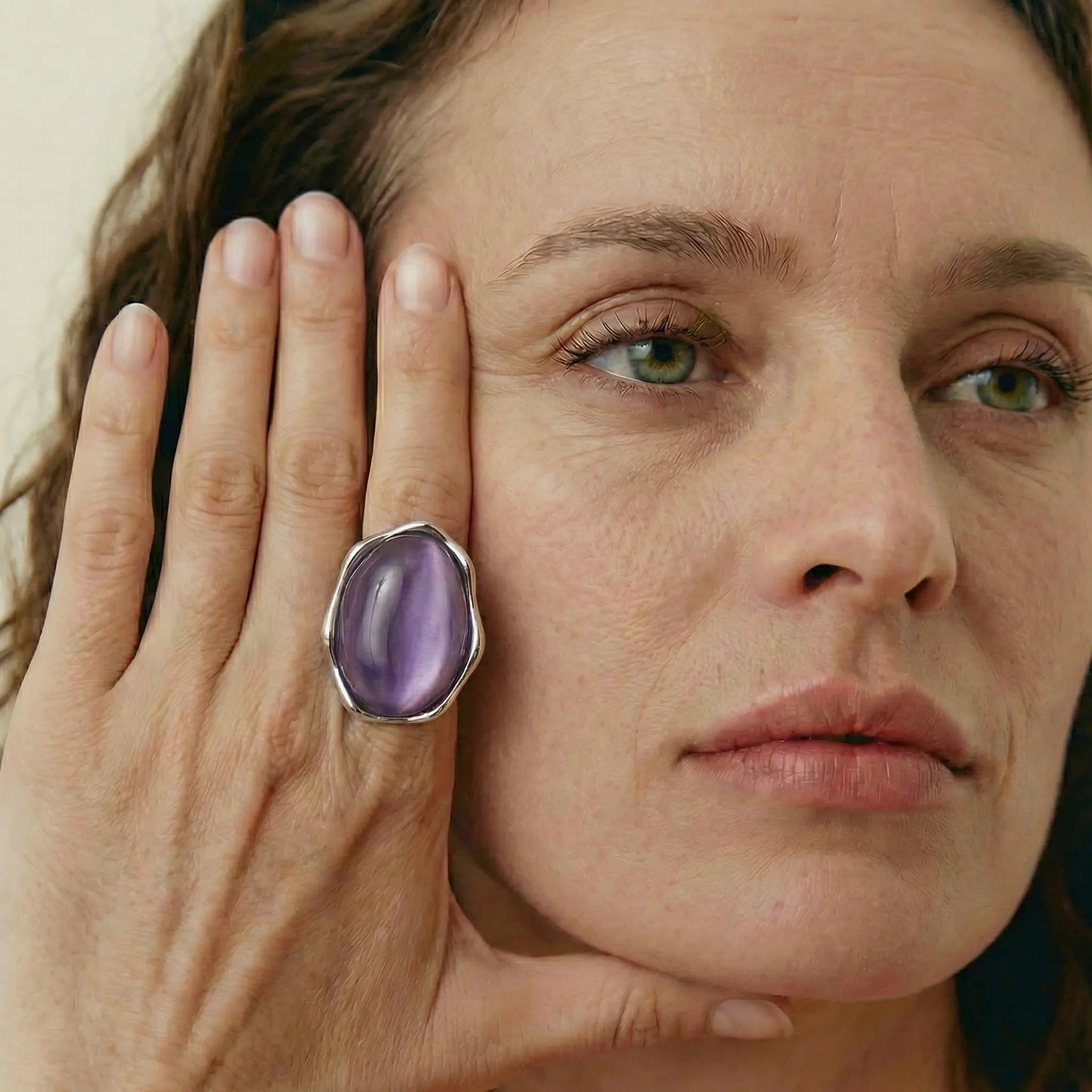 LoveEcho Natural Stone Crystal Ring - Voisson