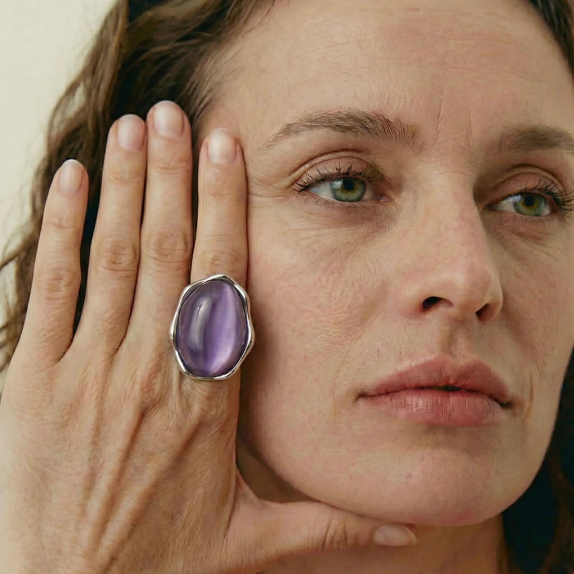 LoveEcho Natural Stone Crystal Ring - Voisson