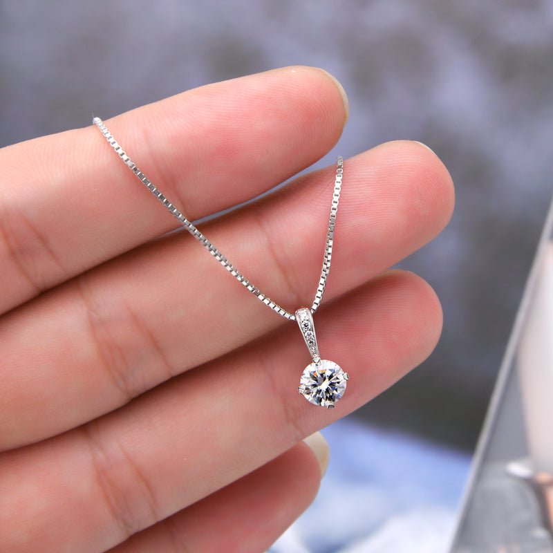 Lumen S925 Silver 1Ct Moissanite Pendant Necklace - Voisson