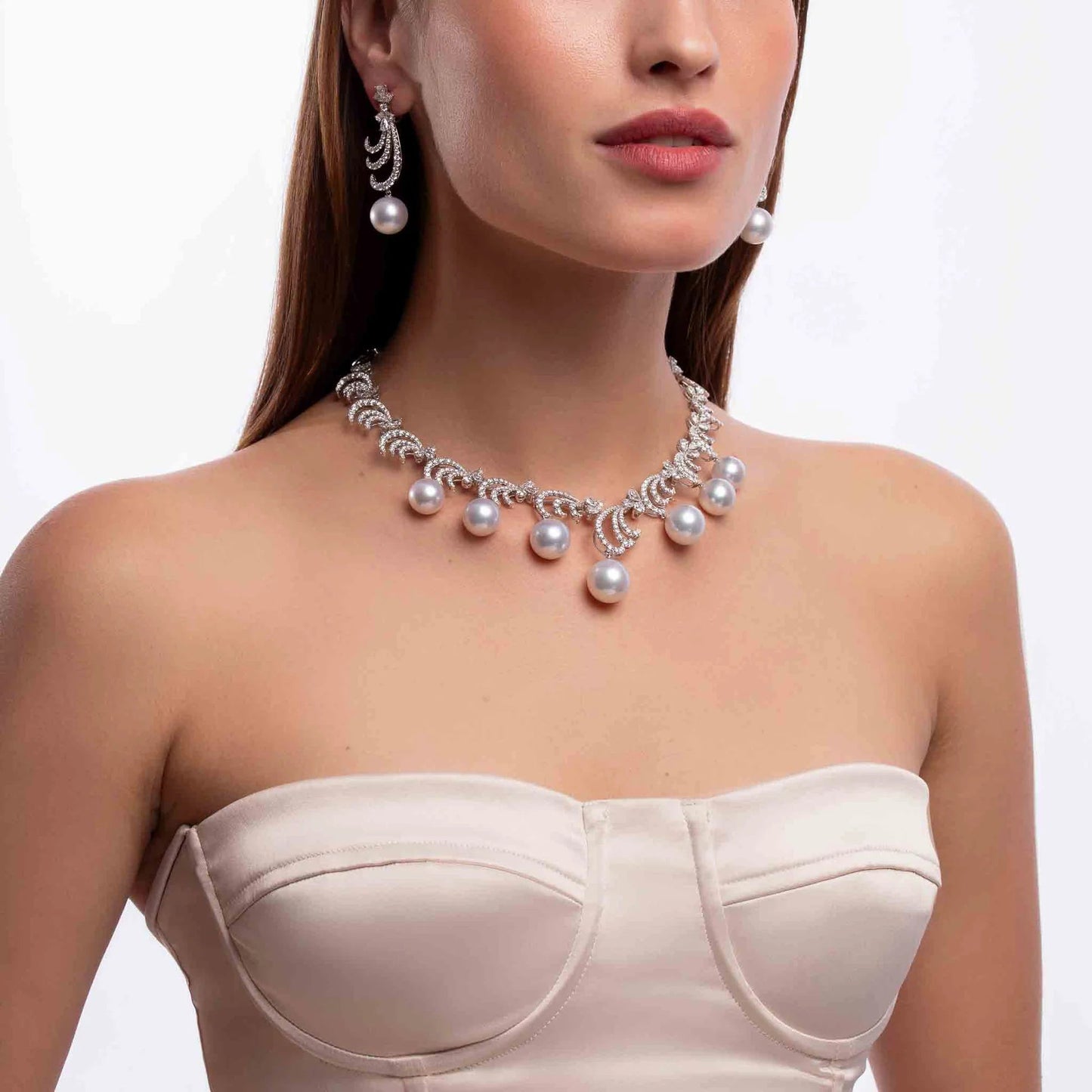 Luxe Lariat Pearl Necklace - Voisson