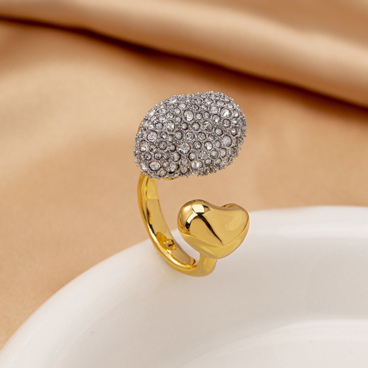 Luxe Pebble Ring - Voisson