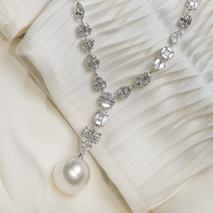 Luxe Solitaire Pearl Necklace - Voisson