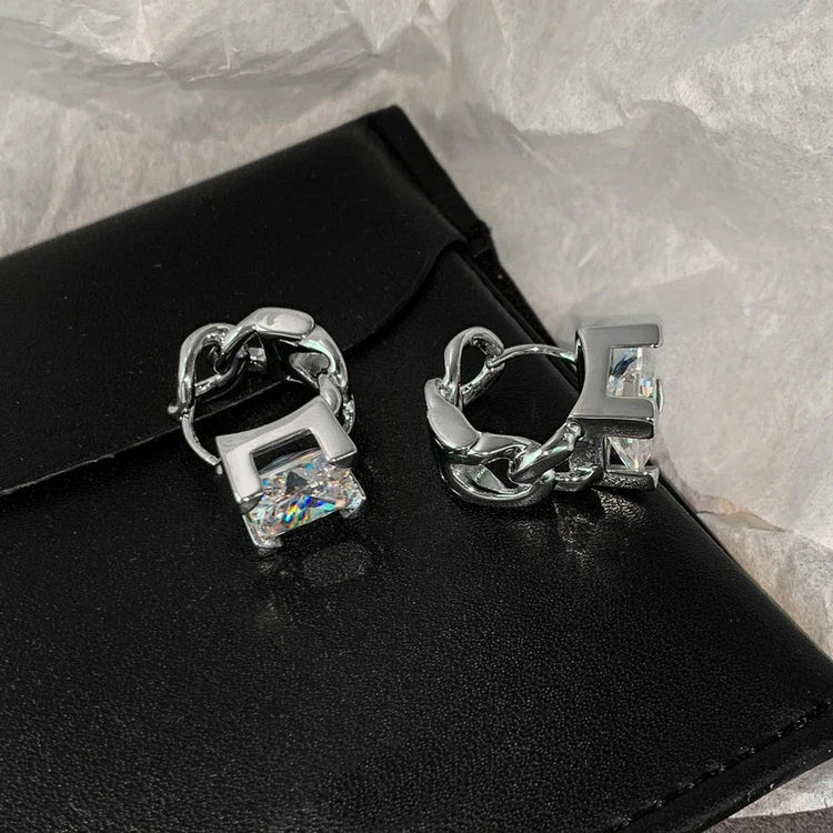 LuxeLink Glass Square Earrings - Voisson