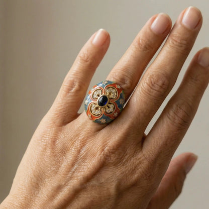 Majesty Enamel Medallion Ring - Voisson