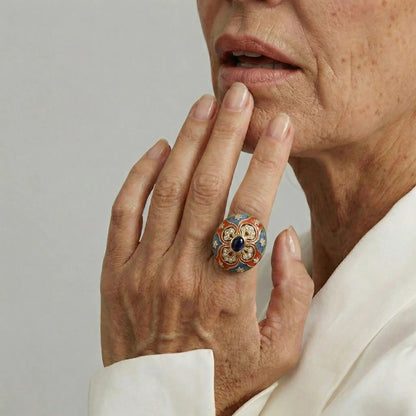 Majesty Enamel Medallion Ring - Voisson