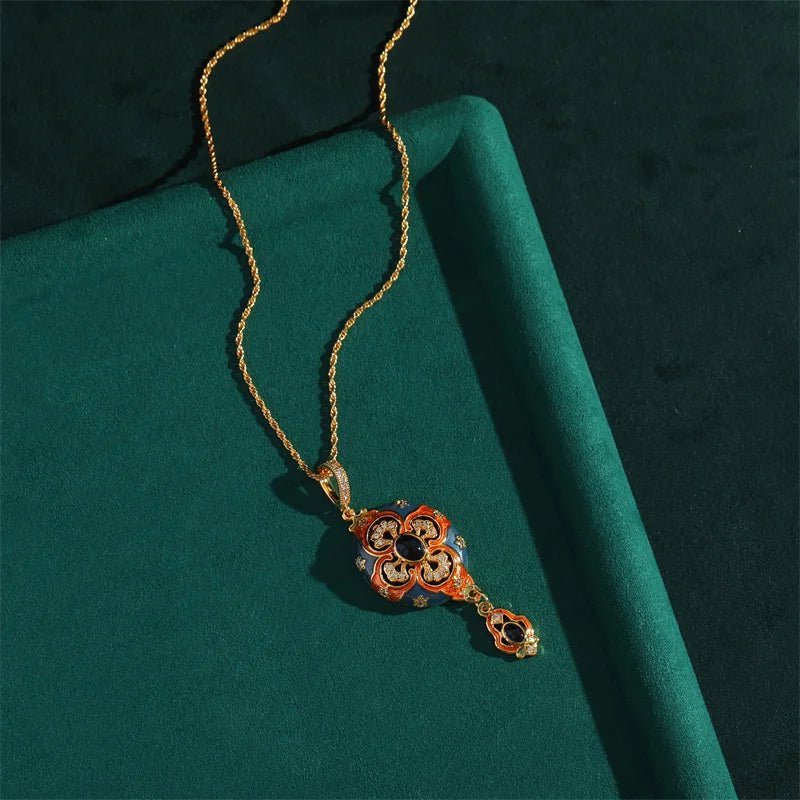 Majesty Enamel Pendant Necklace - Voisson