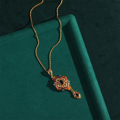 Majesty Enamel Pendant Necklace - Voisson