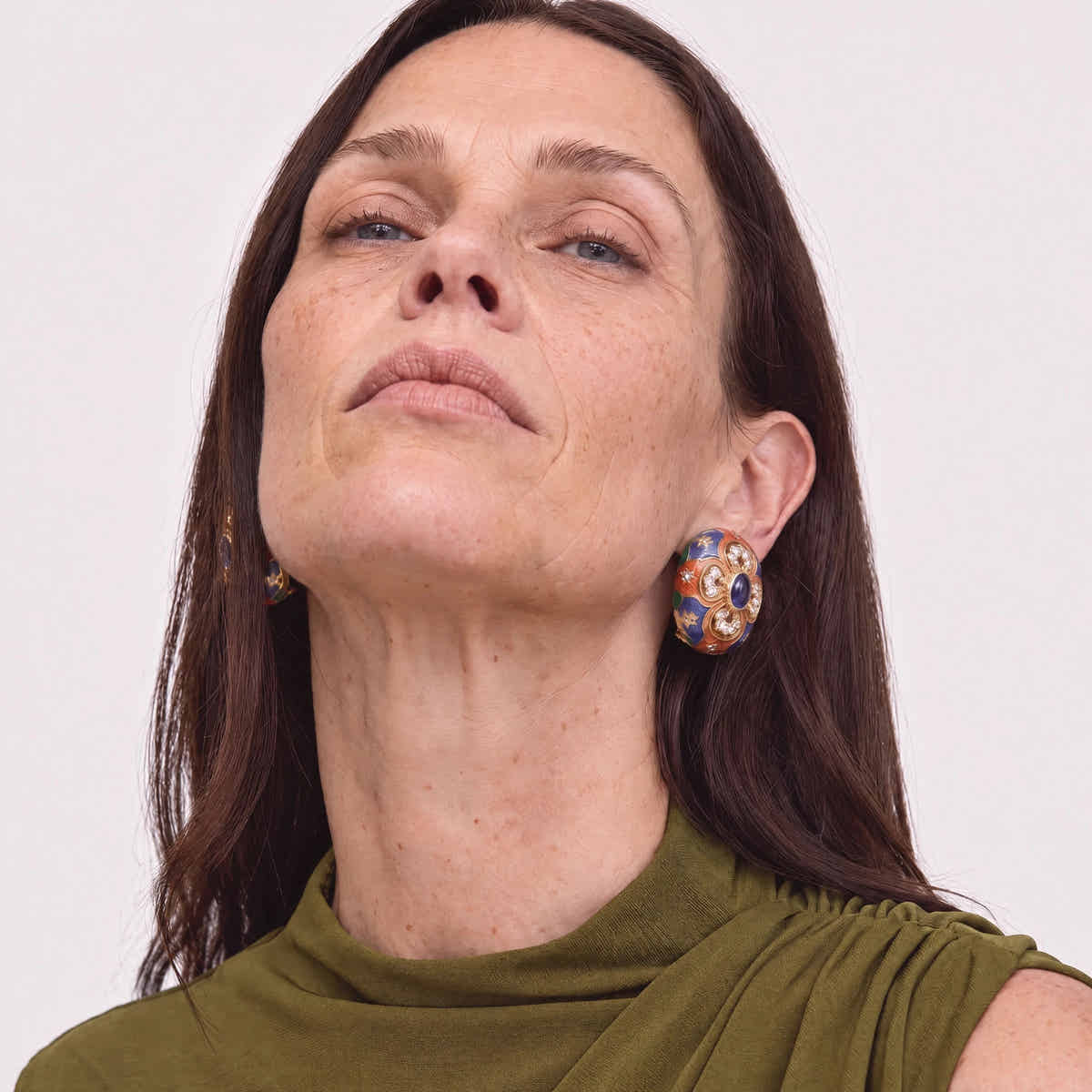 Majesty Enamel Stud Earrings - Voisson
