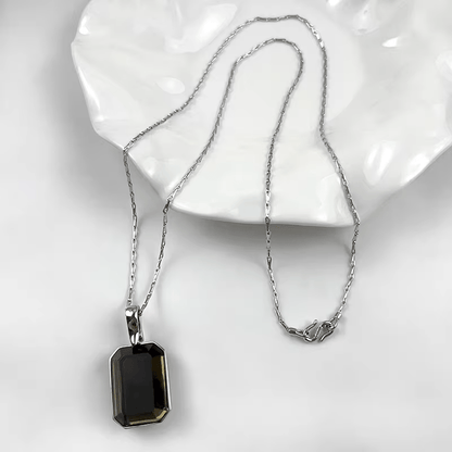 Marique French Vintage Noir Necklace - Voisson