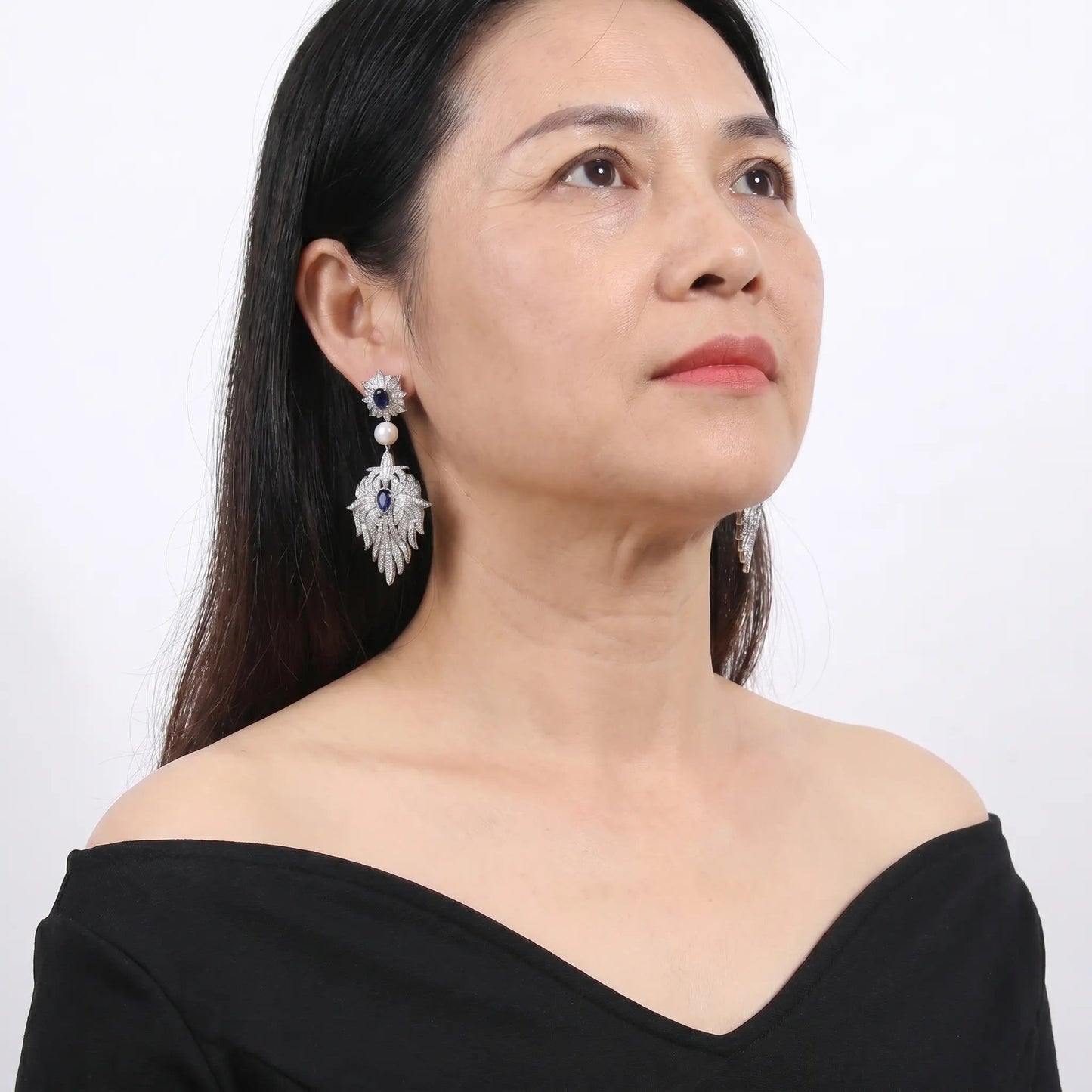 Midnight Pearl Empress Earrings - Voisson