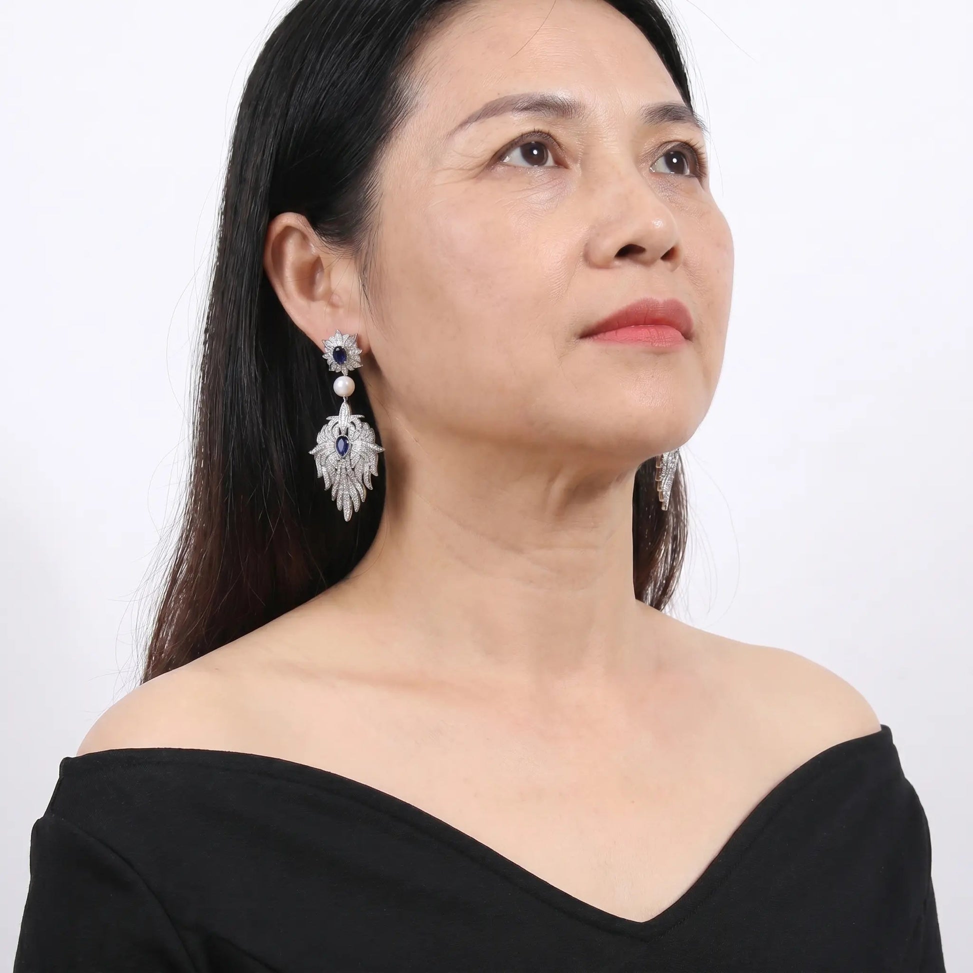 Midnight Pearl Empress Earrings - Voisson