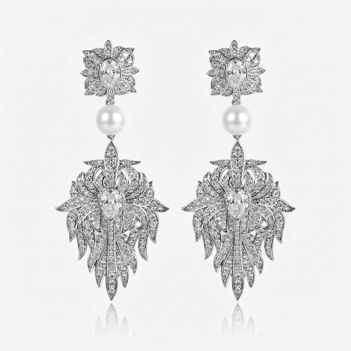 Midnight Pearl Empress Earrings - Voisson