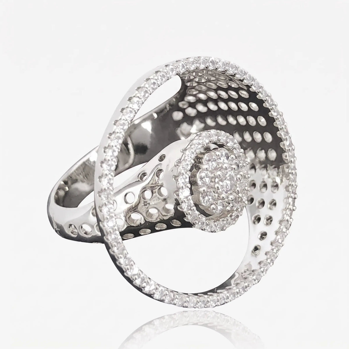 Modern Orbit Ring - Voisson
