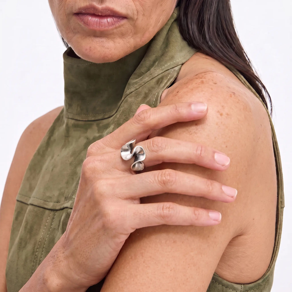 Modern Ribbon 925 Silver Ring - Voisson