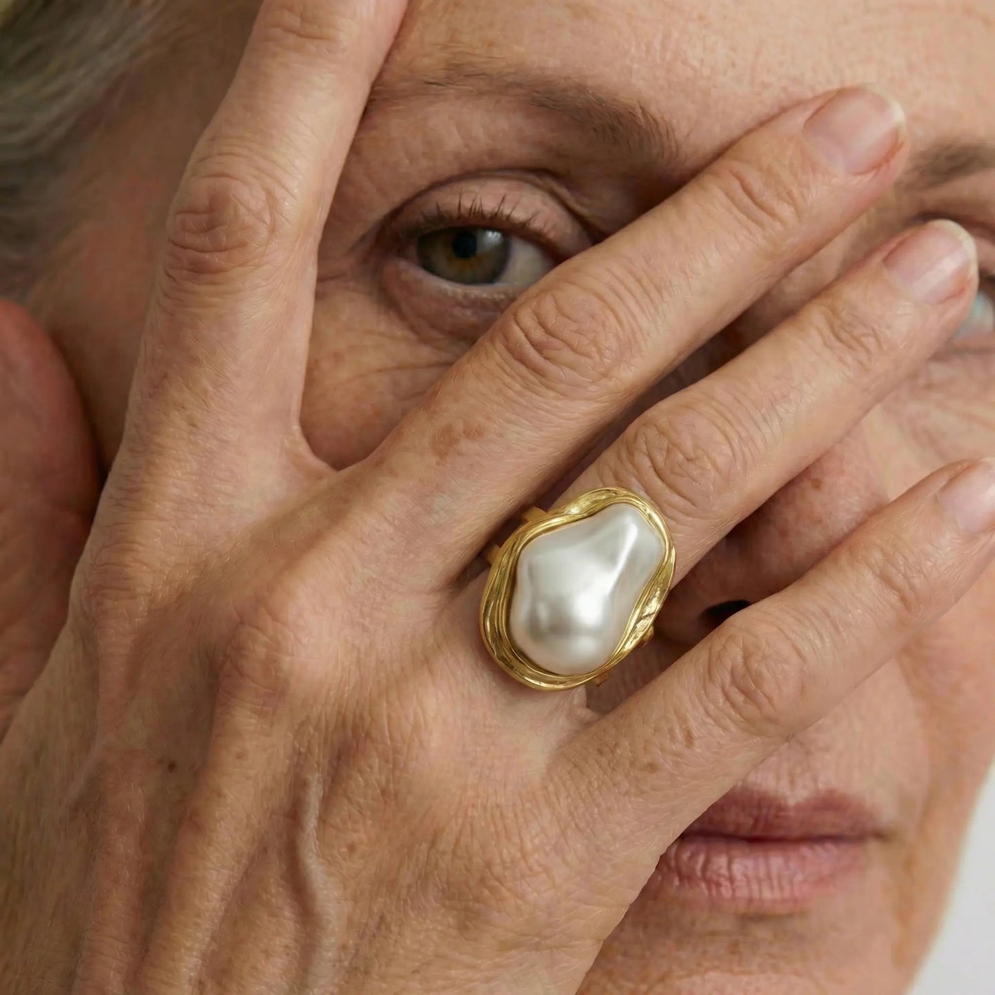 ModernMuse Pearl Adjustable Ring - Voisson