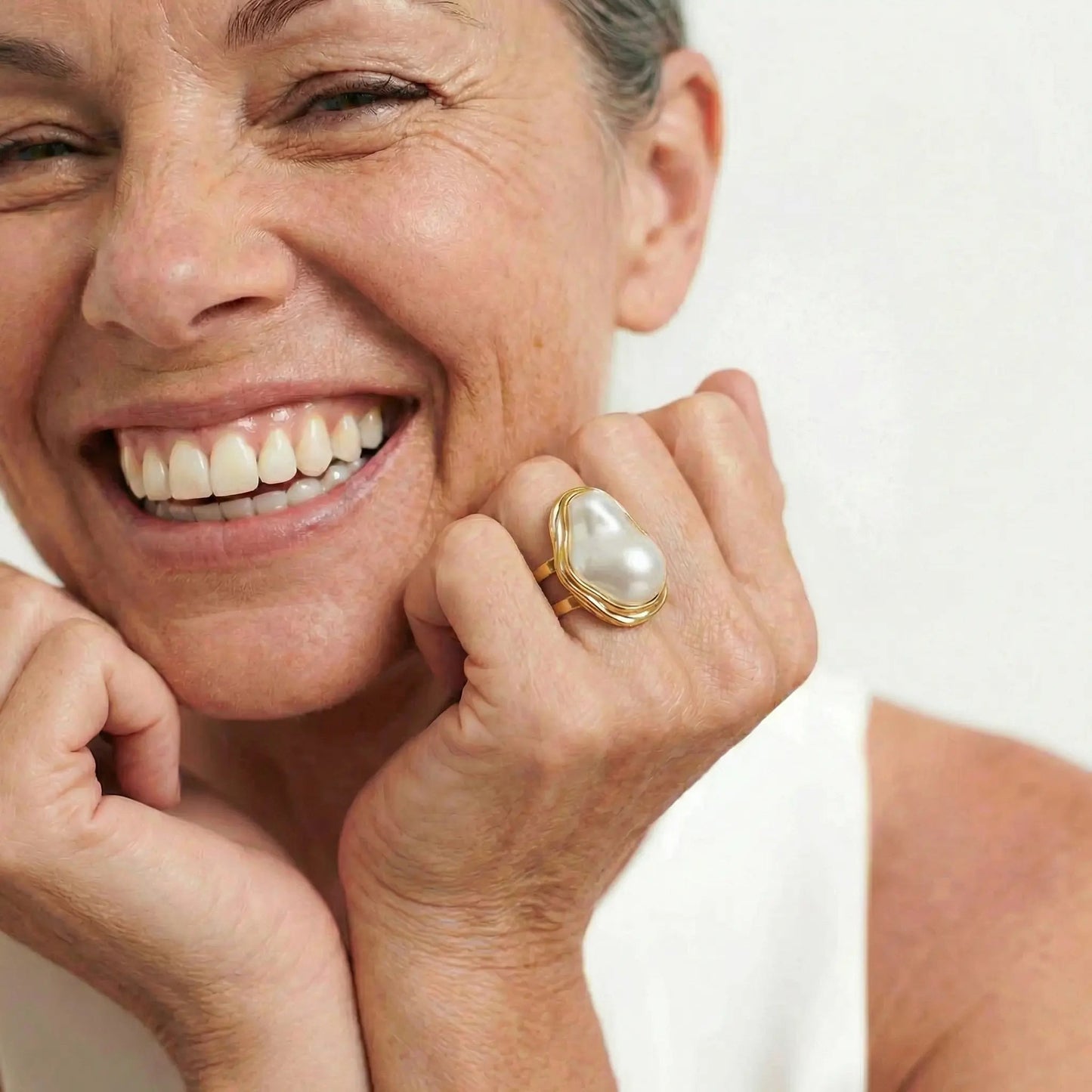 ModernMuse Pearl Adjustable Ring - Voisson