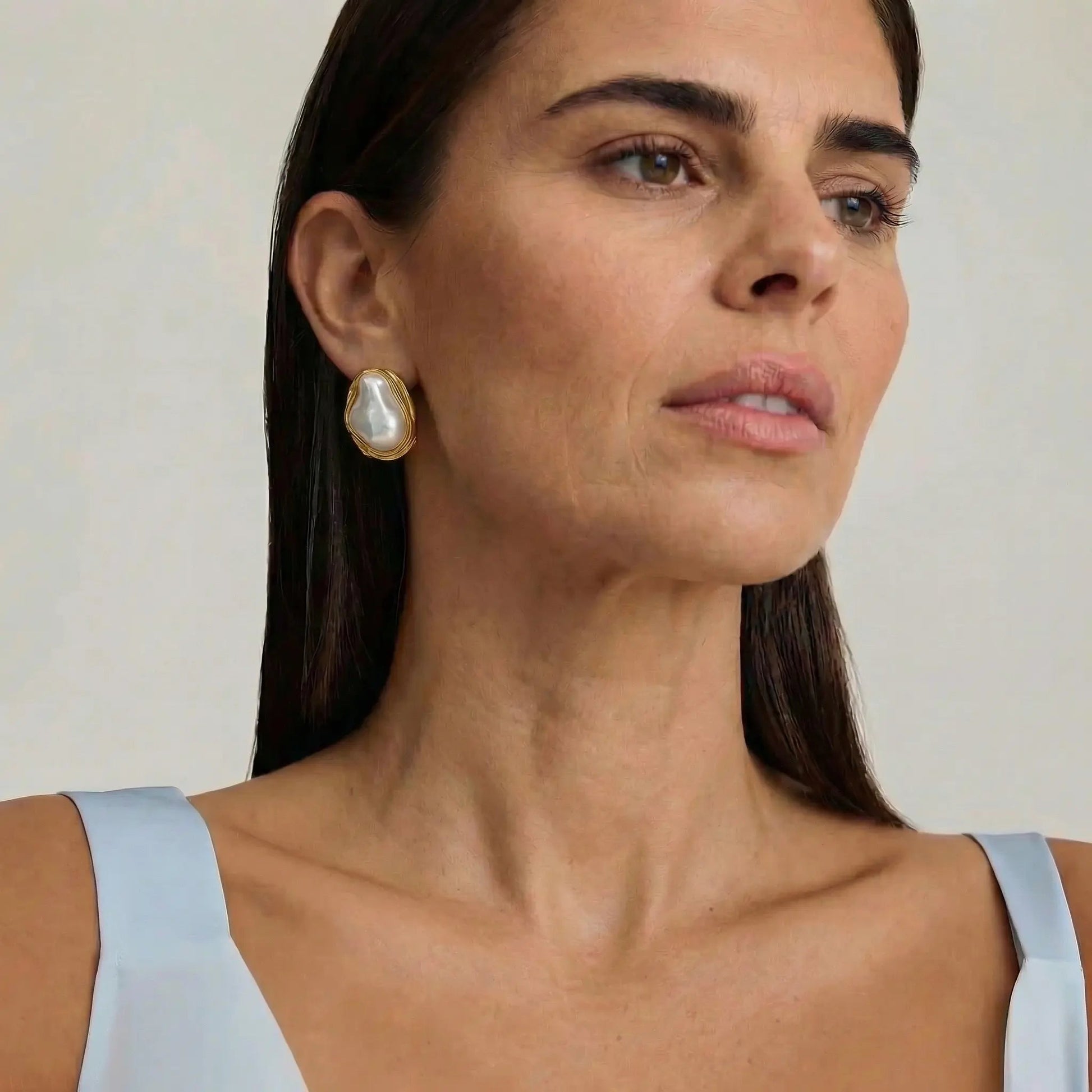 ModernMuse SS Gold Collection Earrings - Voisson
