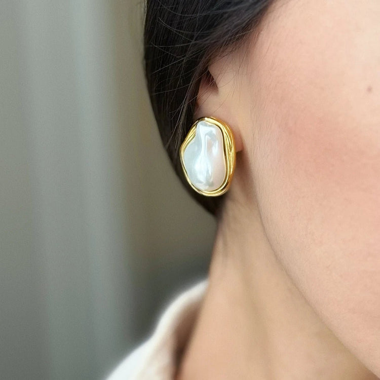 ModernMuse SS Gold Collection Earrings - Voisson