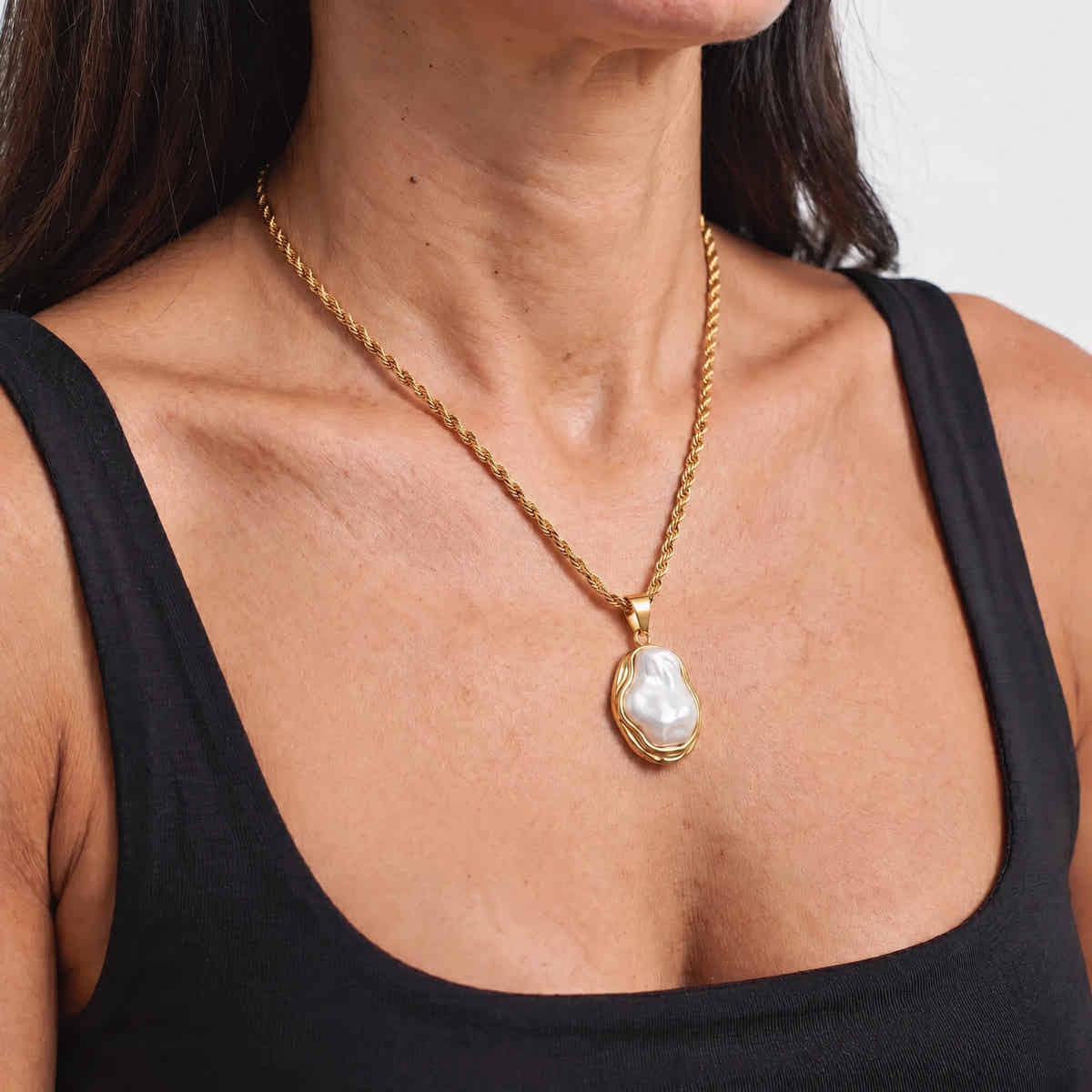 ModernMuse SS Gold Collection Necklace - Voisson