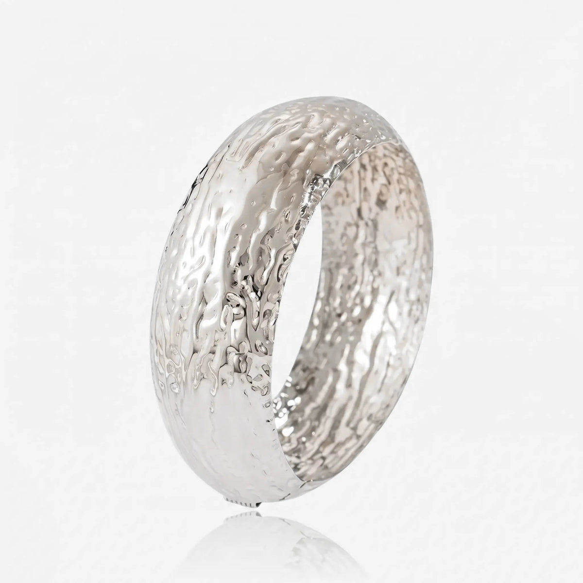 Molten Texture Cuff Bracelet - Voisson
