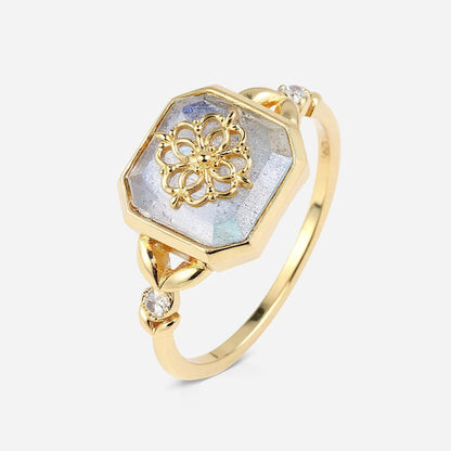 Mooncrest Royal Ring - Voisson