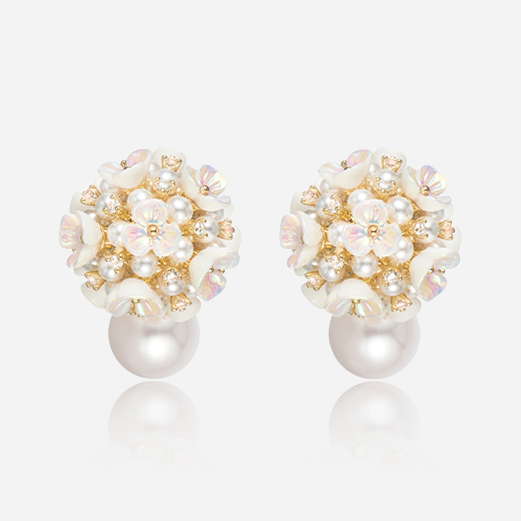 Moonflower Pearl Earrings - Voisson