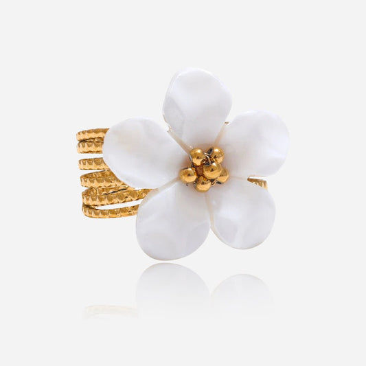 Moonflower Shell Ring - Voisson