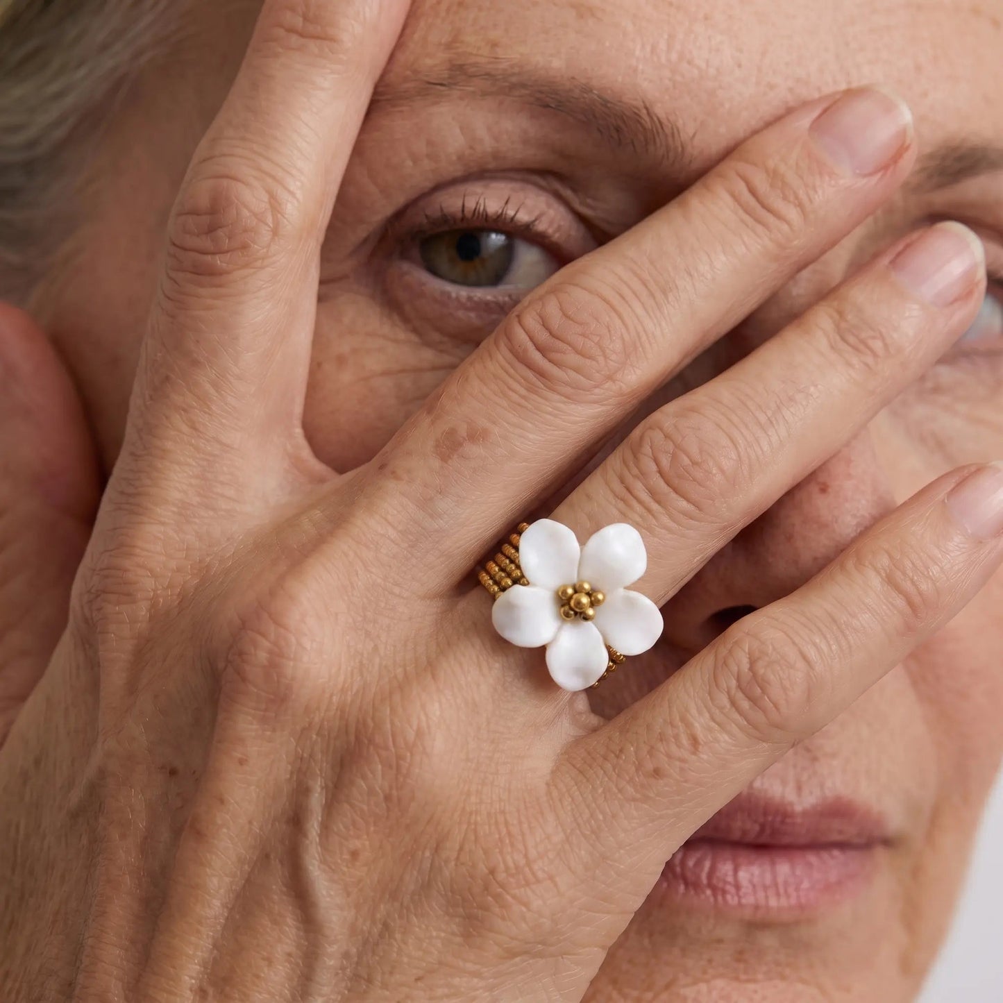 Moonflower Shell Ring - Voisson