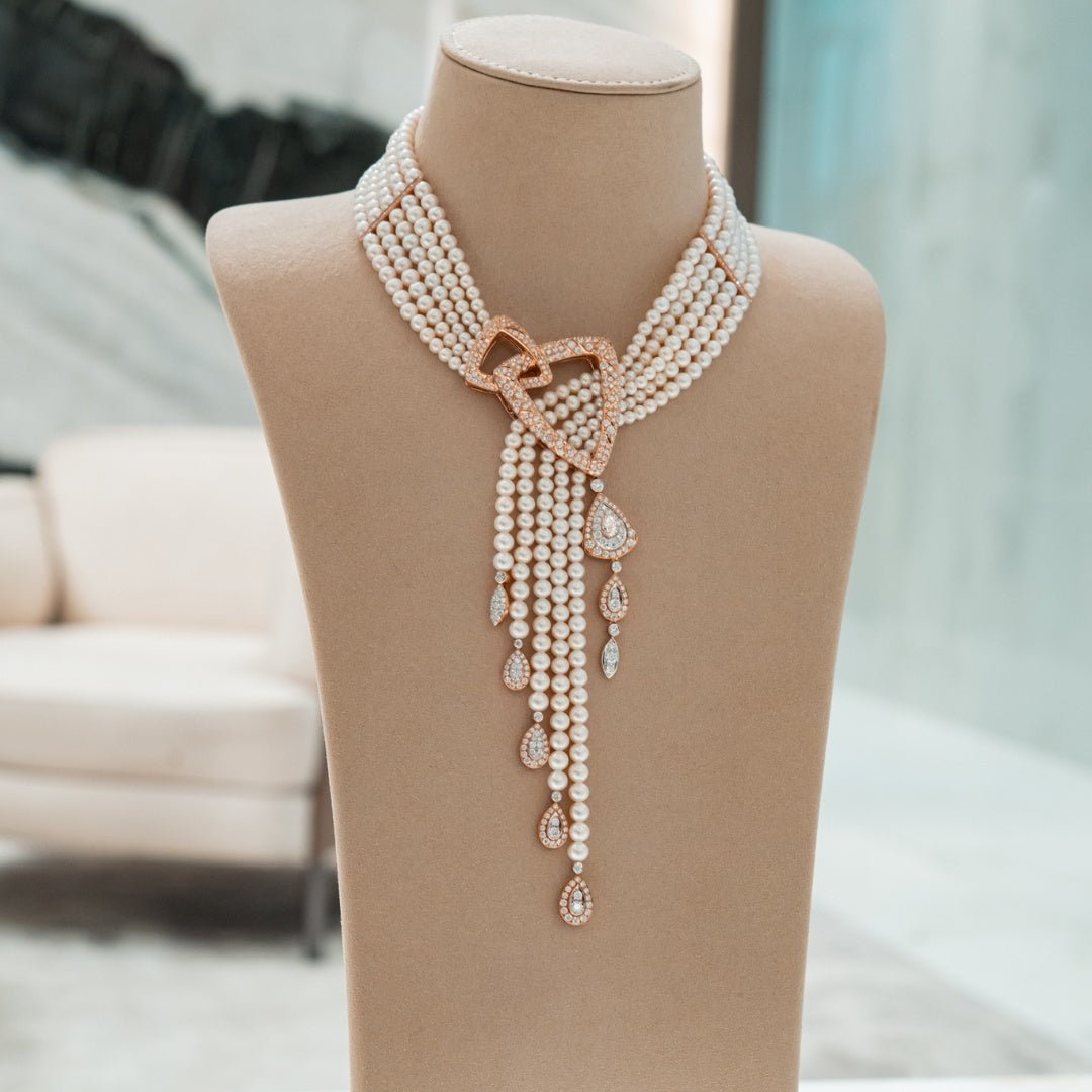 Moonlit Plume Pearl Necklace - Voisson