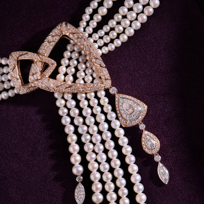 Moonlit Plume Pearl Necklace - Voisson