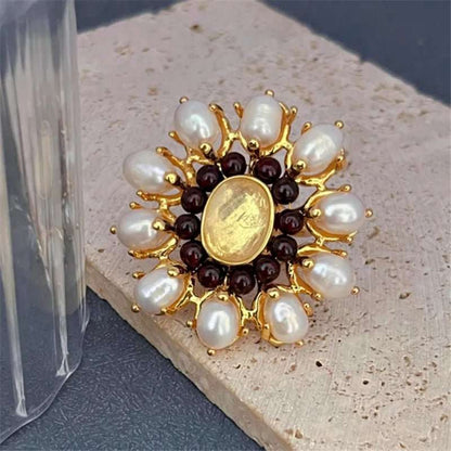 Morningstar Crystal Pearl Vintage Ring - Voisson