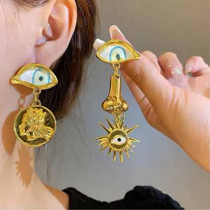 Mystic Gaze Earrings - Voisson