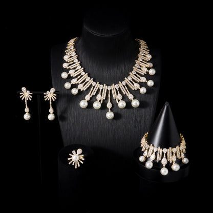 Nocturne Royale Pearl Earrings - Voisson