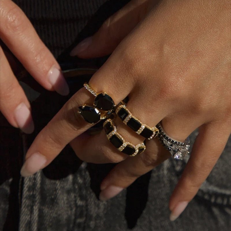 Noir Halo Band Ring - Voisson
