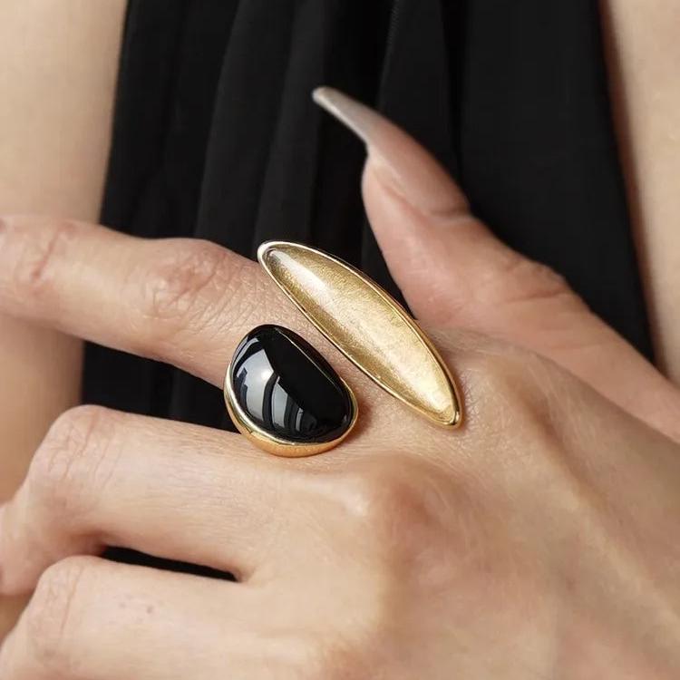 Octavia’s Opulence Natural Agate Vintage Open Ring - Voisson