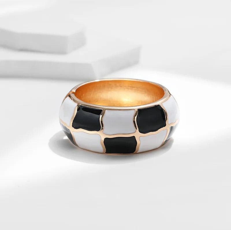 Opulent Odyssey Chunky Checkered Bracelet - Voisson