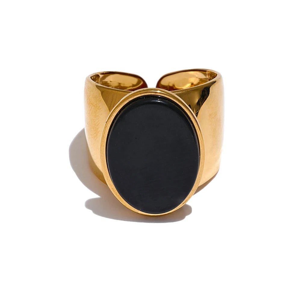 Oval Stone Signet Ring - Voisson
