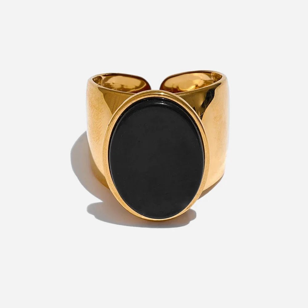 Oval Stone Signet Ring - Voisson