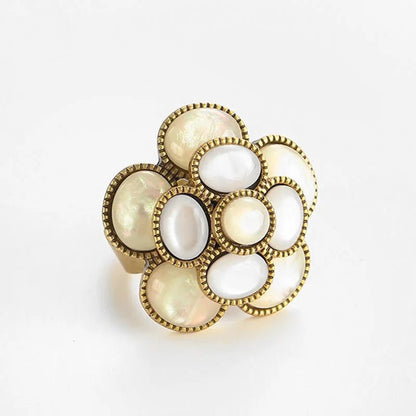 Pearl Bloom Vintage Ring - Voisson