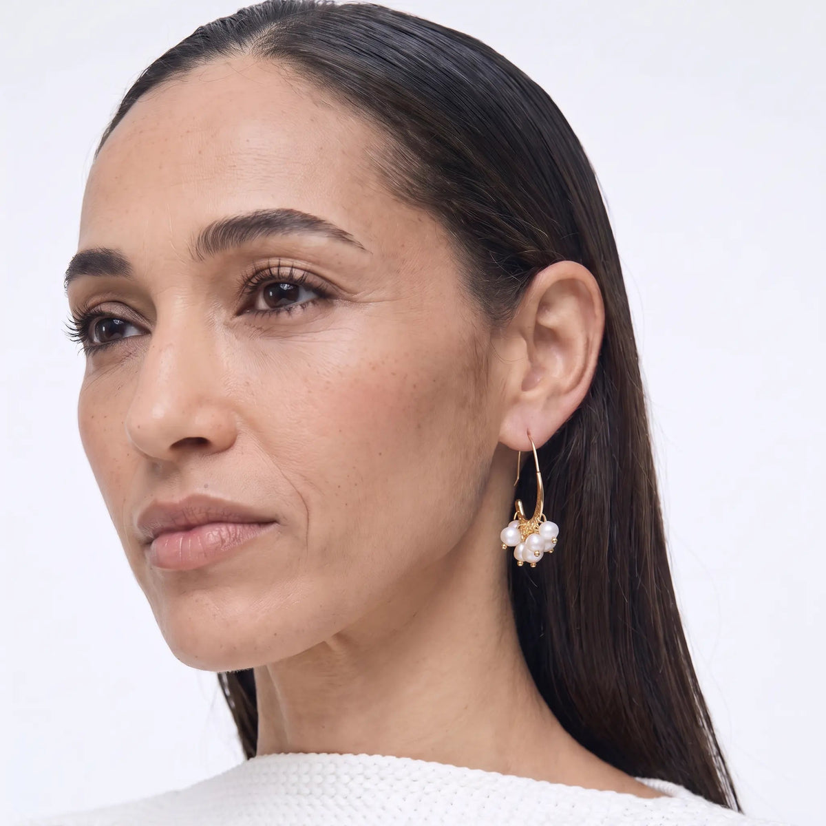 Pearl Cluster Hoop Earrings - Voisson