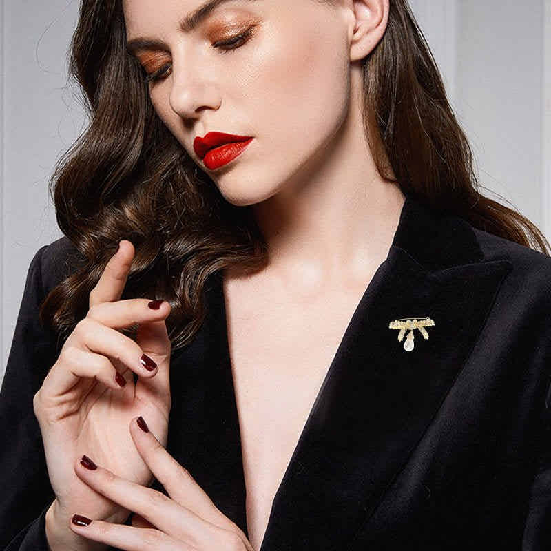 Pearl Drop Bow Brooch - Voisson