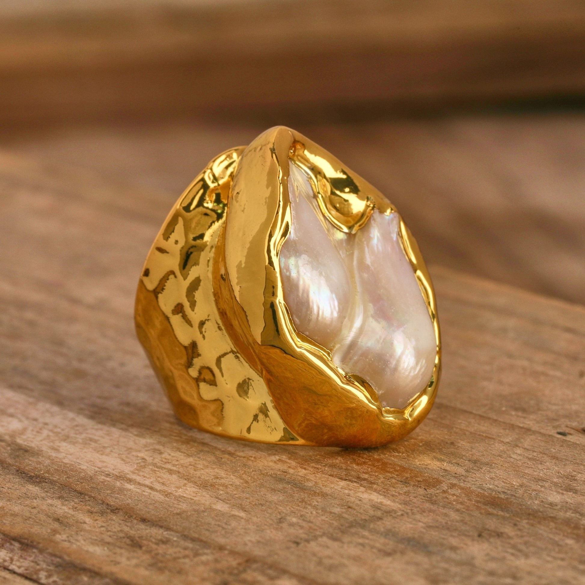 PearlCore Lava Ring - Voisson
