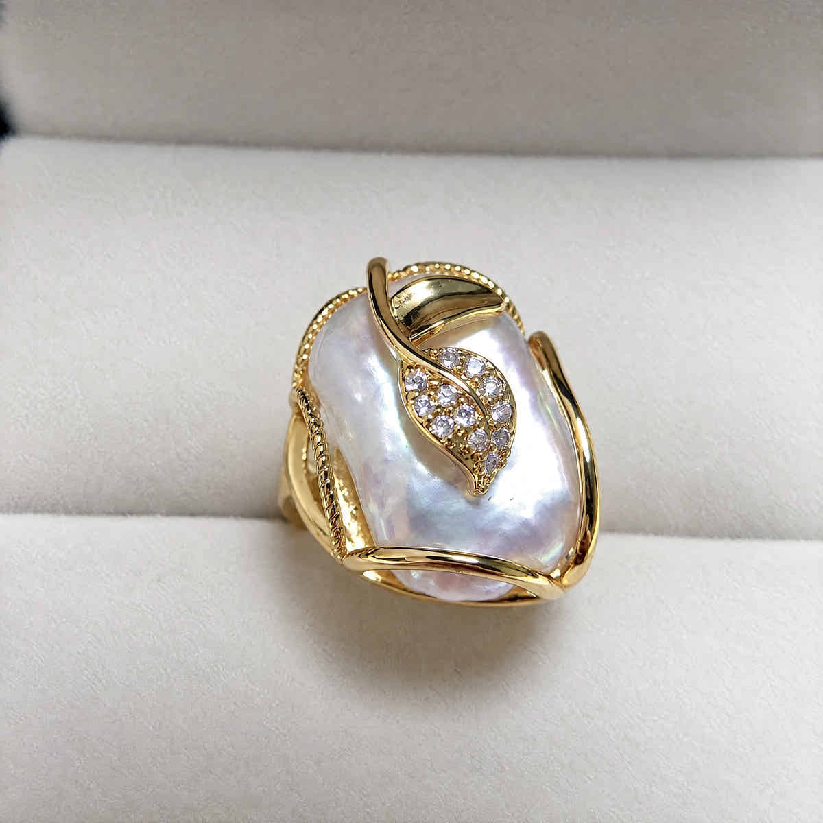 PearlLuster 925 Silver Adjustable Ring - Voisson