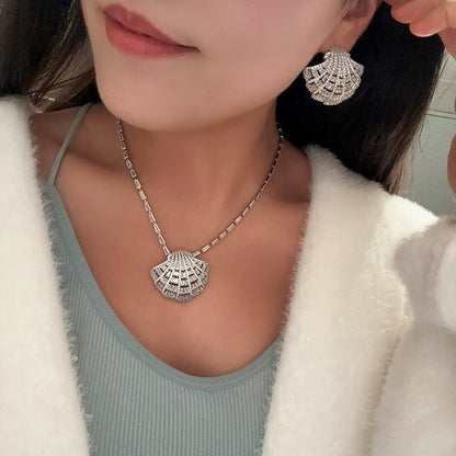 Pearlshore Shell Earrings - Voisson